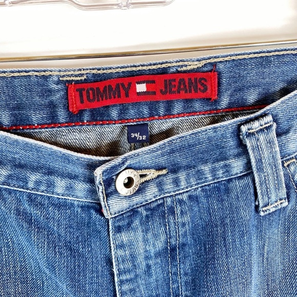 Tommy Hilfiger Mens Jeans 34x32 Med Wash Straight Leg Carpenter Style Pockets - Picture 5 of 16